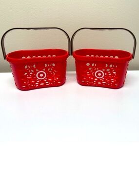 New! Set of 2 Target Bullseye Spritz Mini Baskets Party Decor / Party Favors